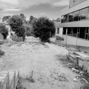 Transformació Pati Escola Terra - Abans.