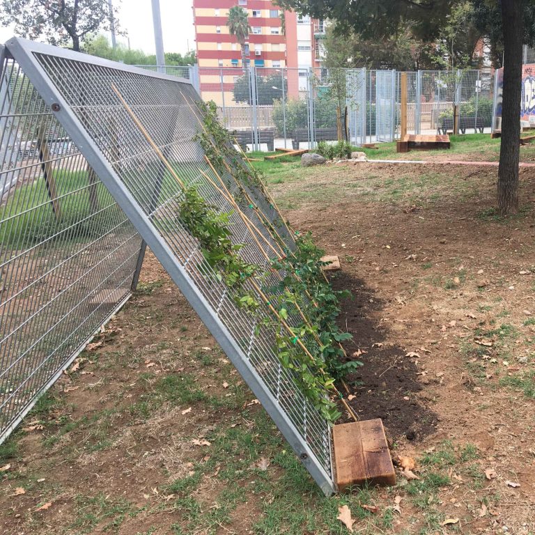 CABANA METÀL·LICA PER ENFILADISSES